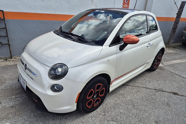 Fiat 500e 