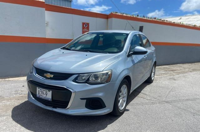 Chevrolet Sonic 1.8