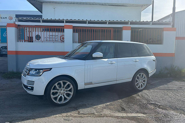 Land Rover Range Rover supercharge V8