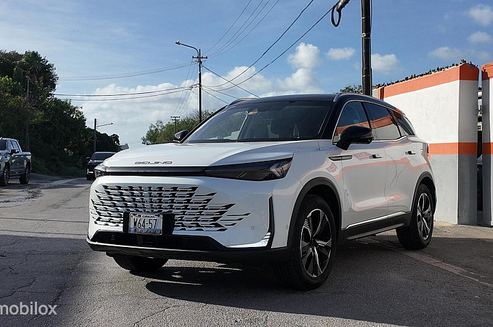 BAIC Beijing X7 Oldsmobile LV4