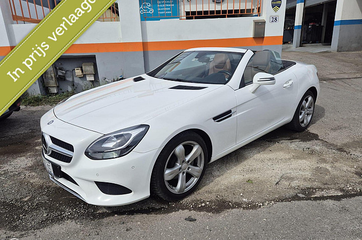Mercedes-Benz SLC 180