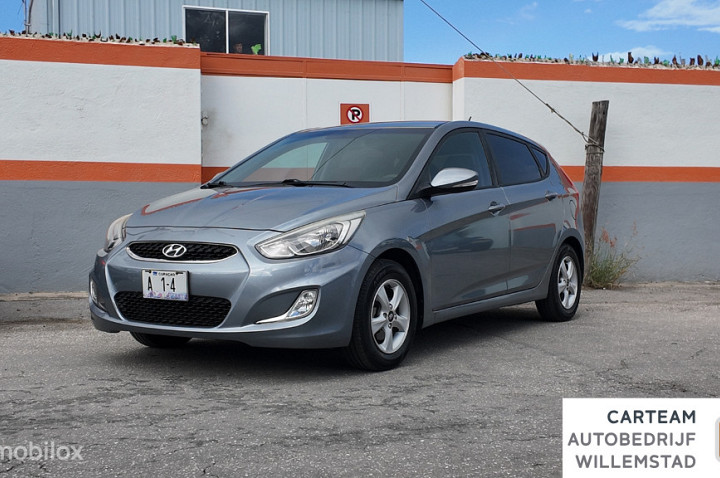 Hyundai Accent -